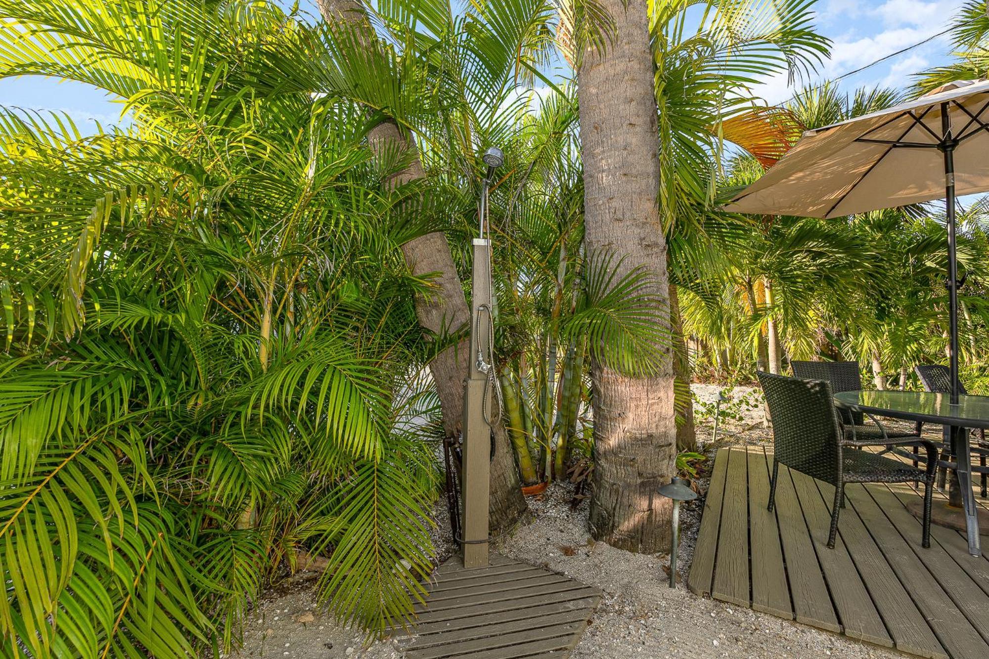Boutique Vacation Rental Complex At Beach Cocoa Beach Exterior foto