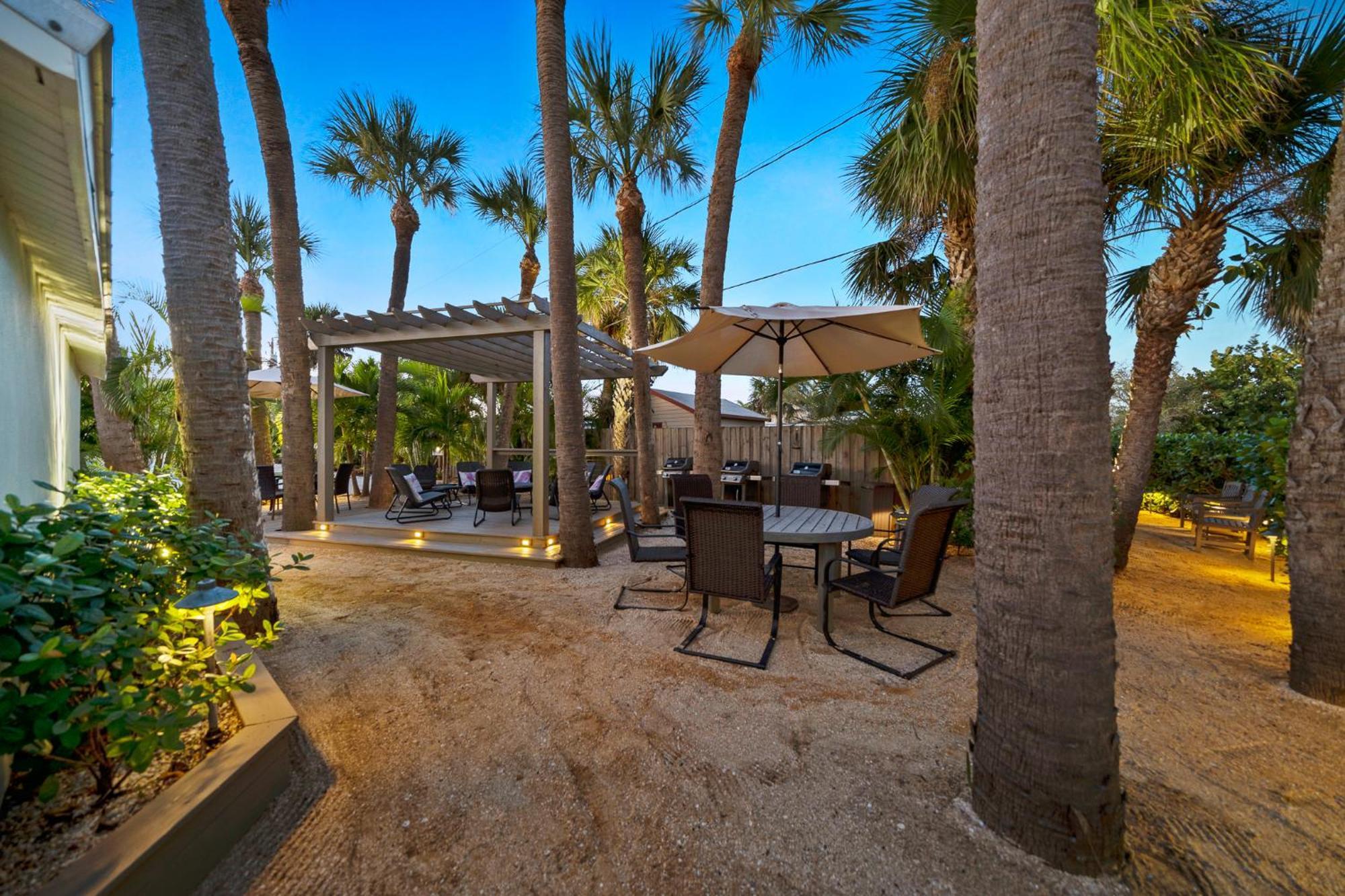 Boutique Vacation Rental Complex At Beach Cocoa Beach Exterior foto